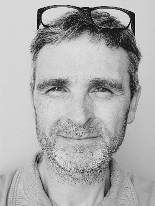 Dr. Jan Esser